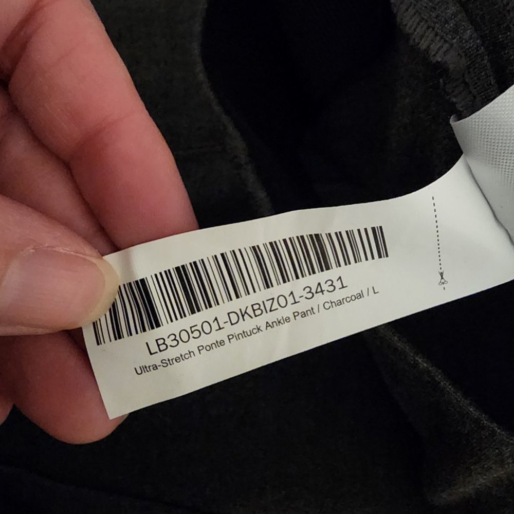 Quince Ultra-Stretch Ponte Pintuck Ankle Pant NWT Gray Large - Picture 7 of 7